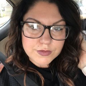 Meet your Posher, Tonya